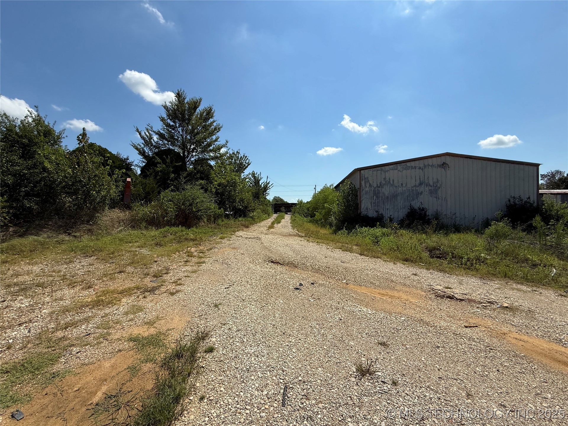 1405 S 9th Avenue Property Photo 31