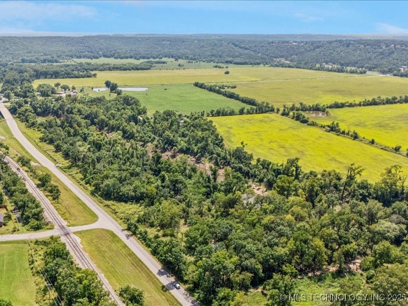 2251 S Keeler Property Photo 2