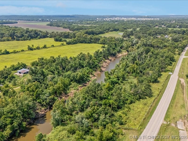 2251 S Keeler Property Photo 12