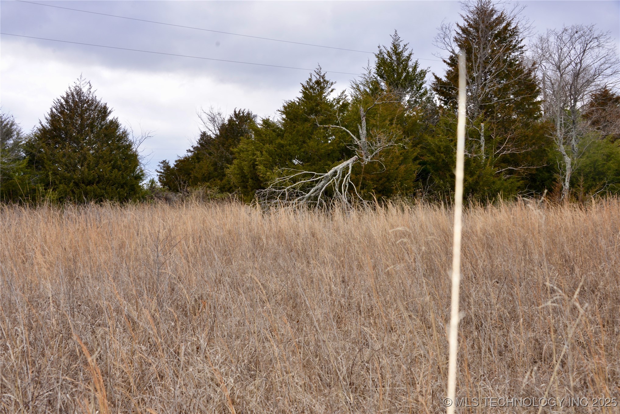 E 1090 Road Property Photo 5