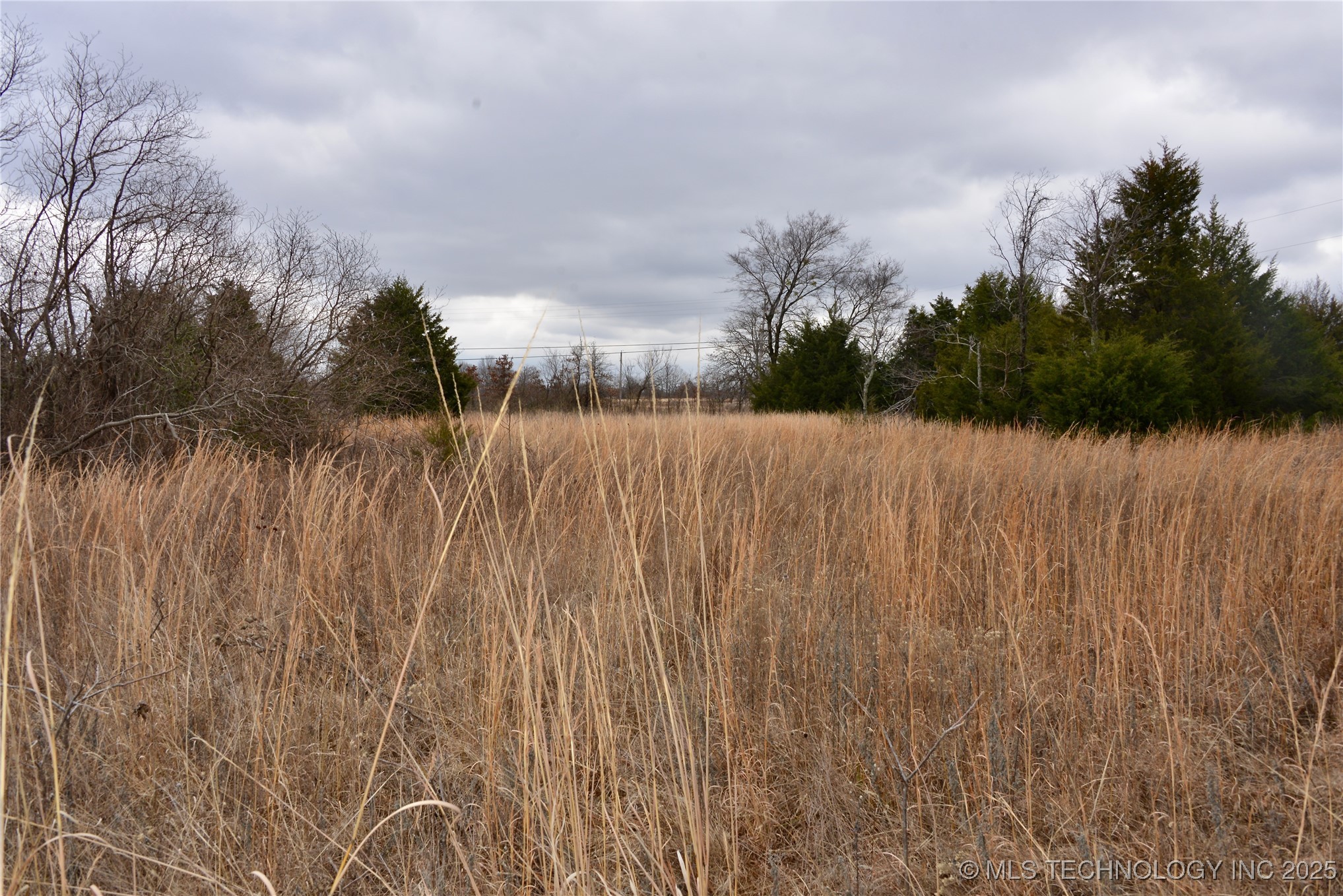 E 1090 Road Property Photo 12