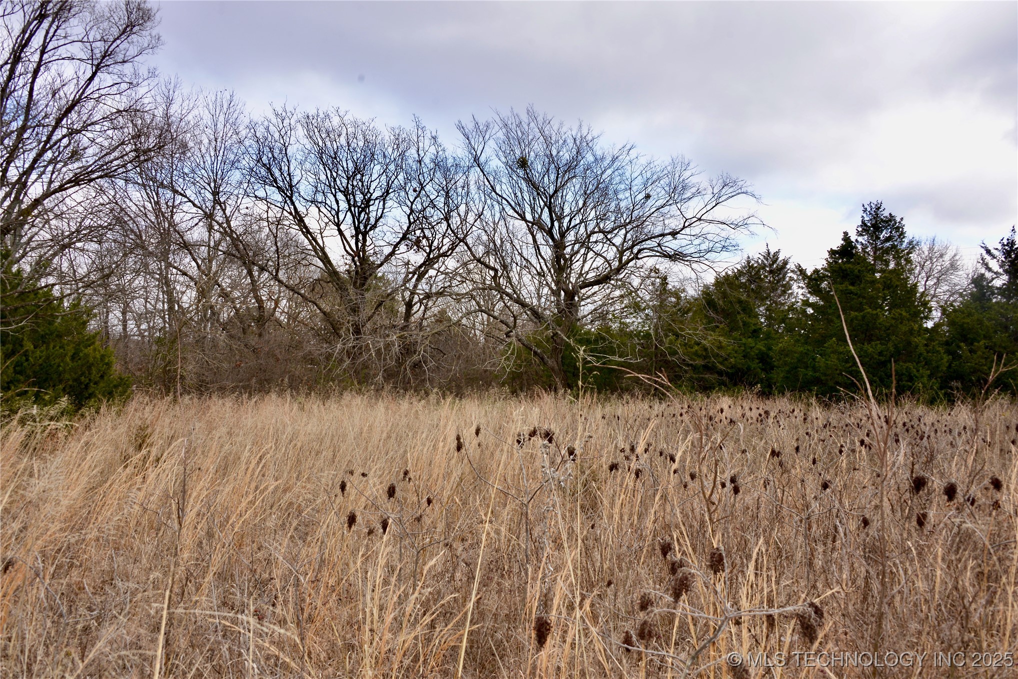 E 1090 Road Property Photo 18