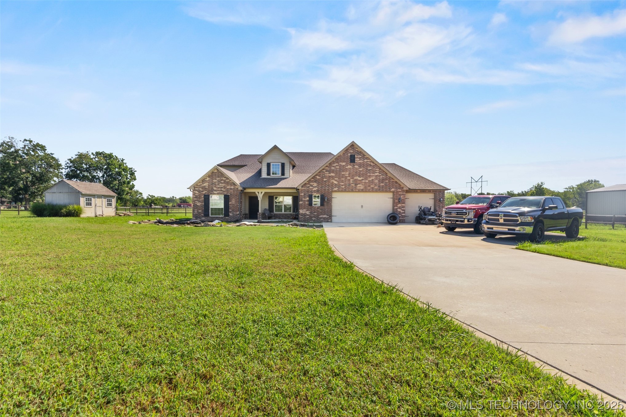 20525 S 4120 Road Property Photo 1