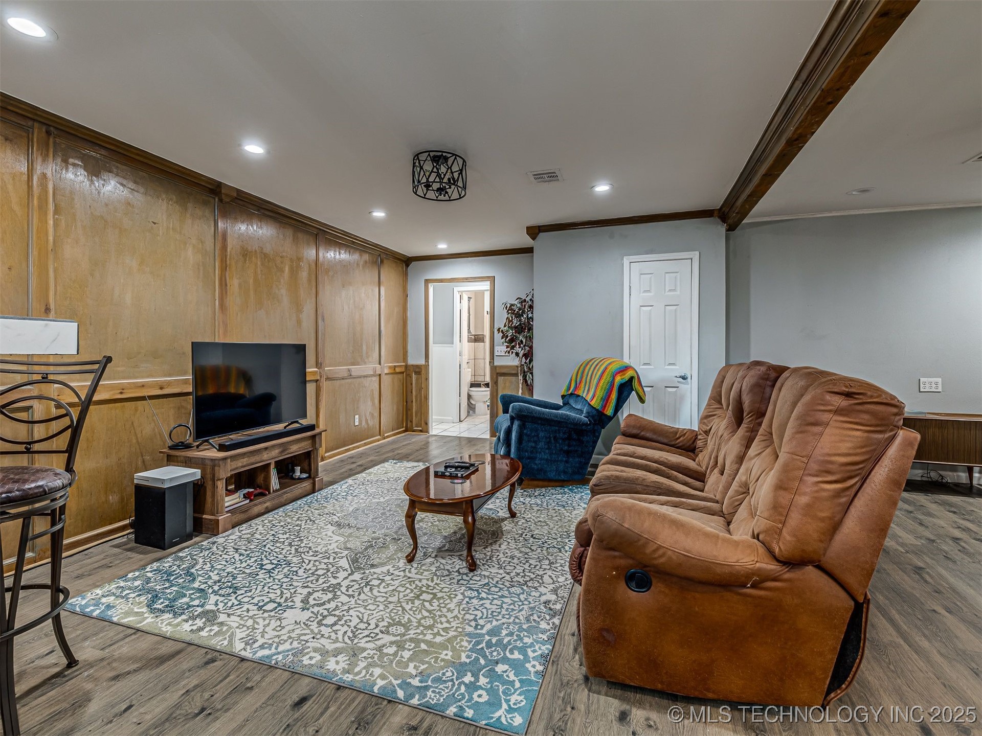 6316 E 5th Street Property Photo 15