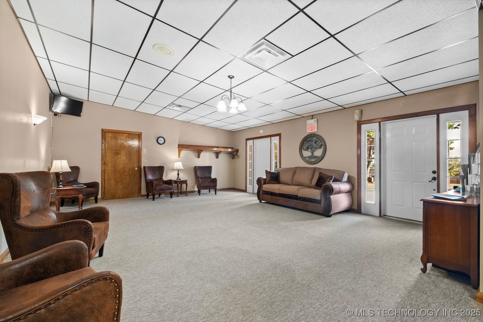 1400 W Locust Street Property Photo 17