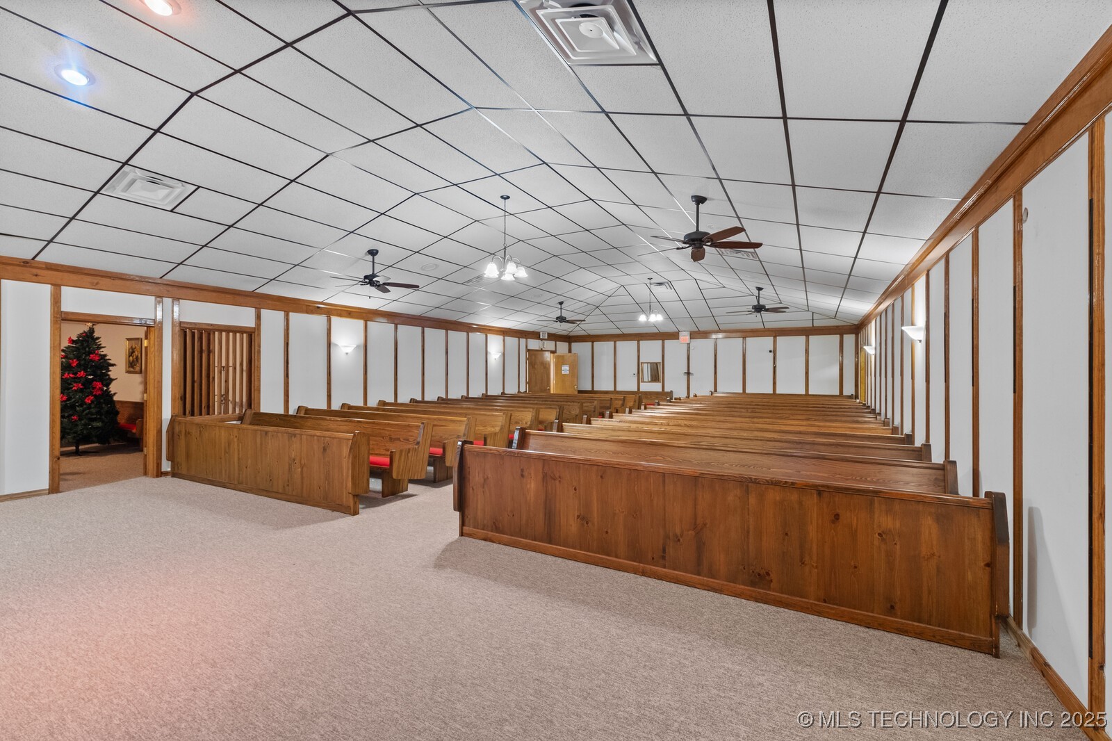 1400 W Locust Street Property Photo 18