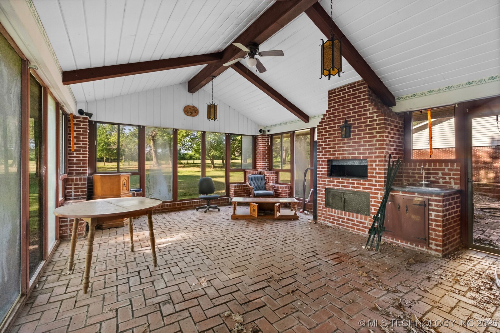 1400 W Locust Street Property Photo 27