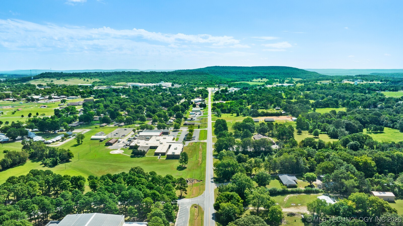 1400 W Locust Street Property Photo 41