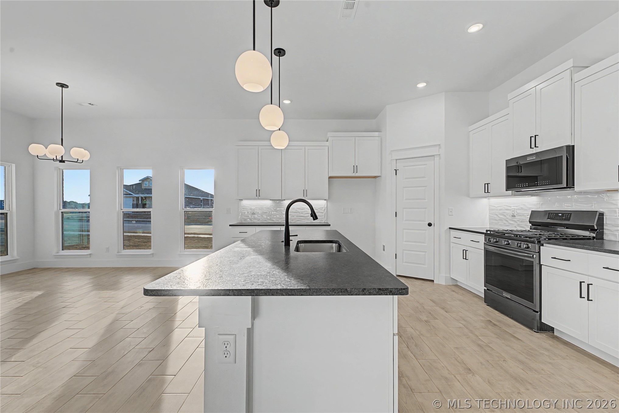 2068 130th Lane S Property Photo 5