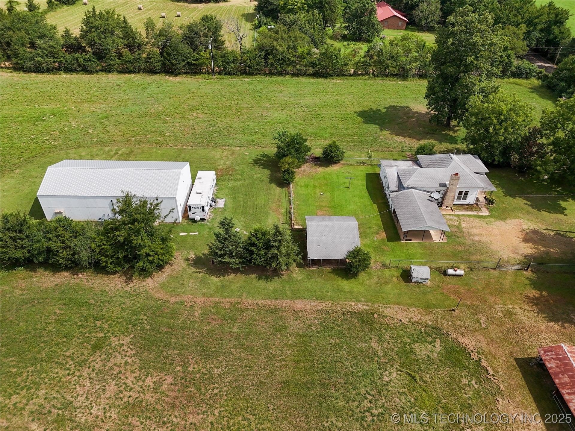 652 N 4230 Road Property Photo 24