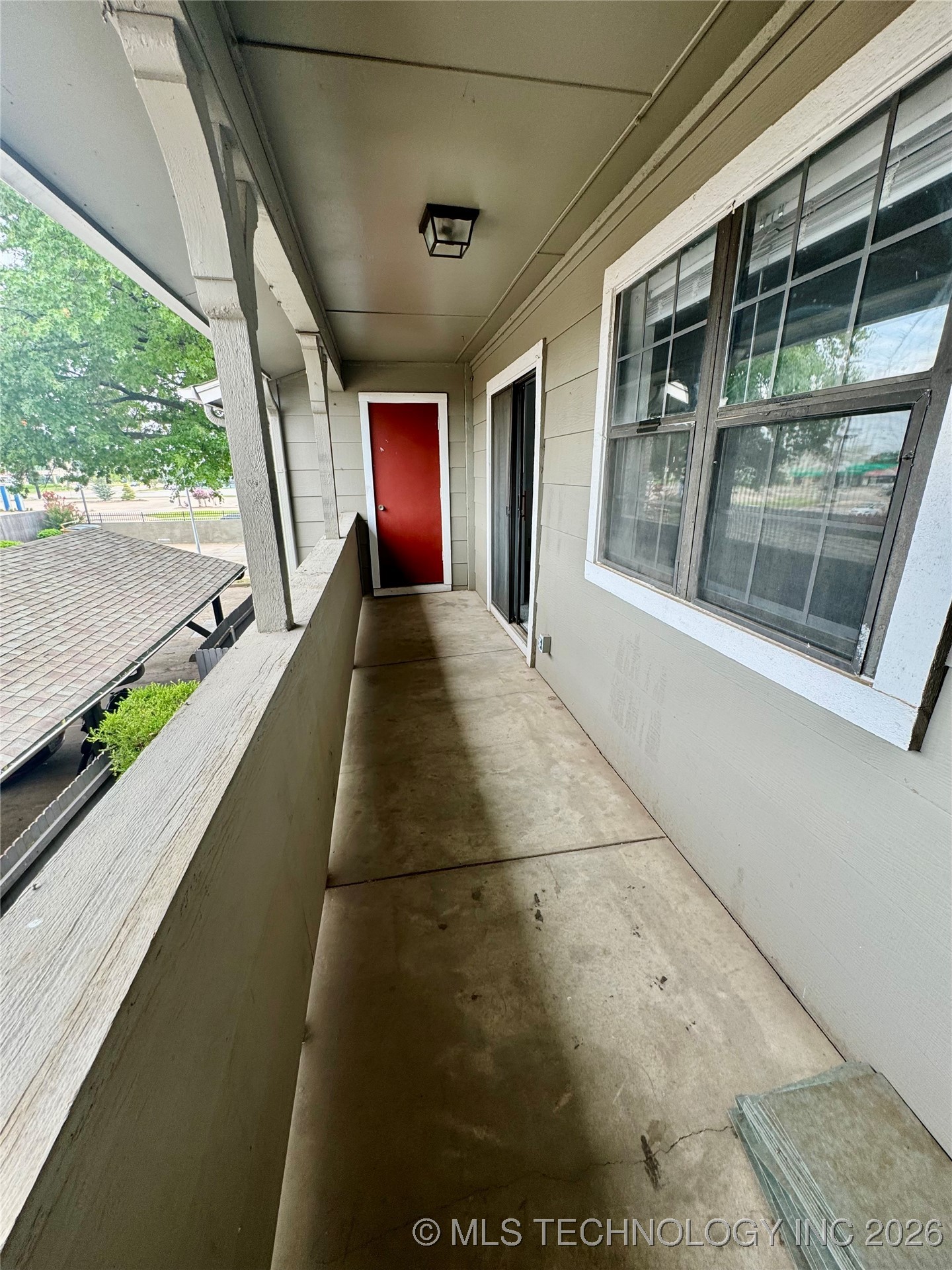 9031 S Delaware Avenue 703 Property Photo 7