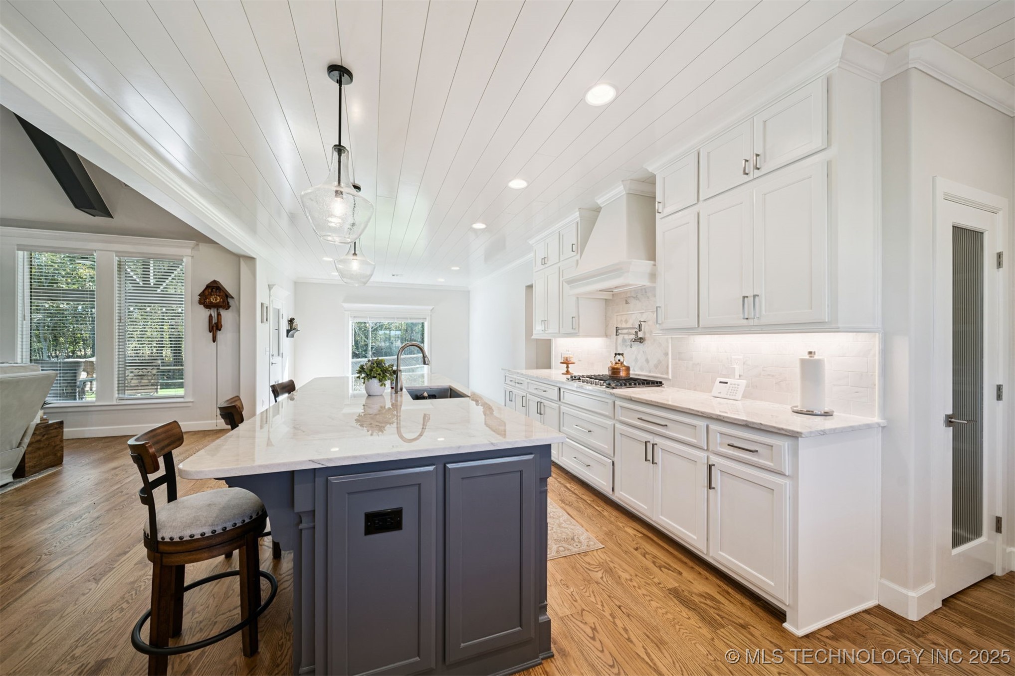 2612 Cross Creek Drive Property Photo 15