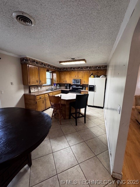 12370 Nashoba Street Property Photo 6