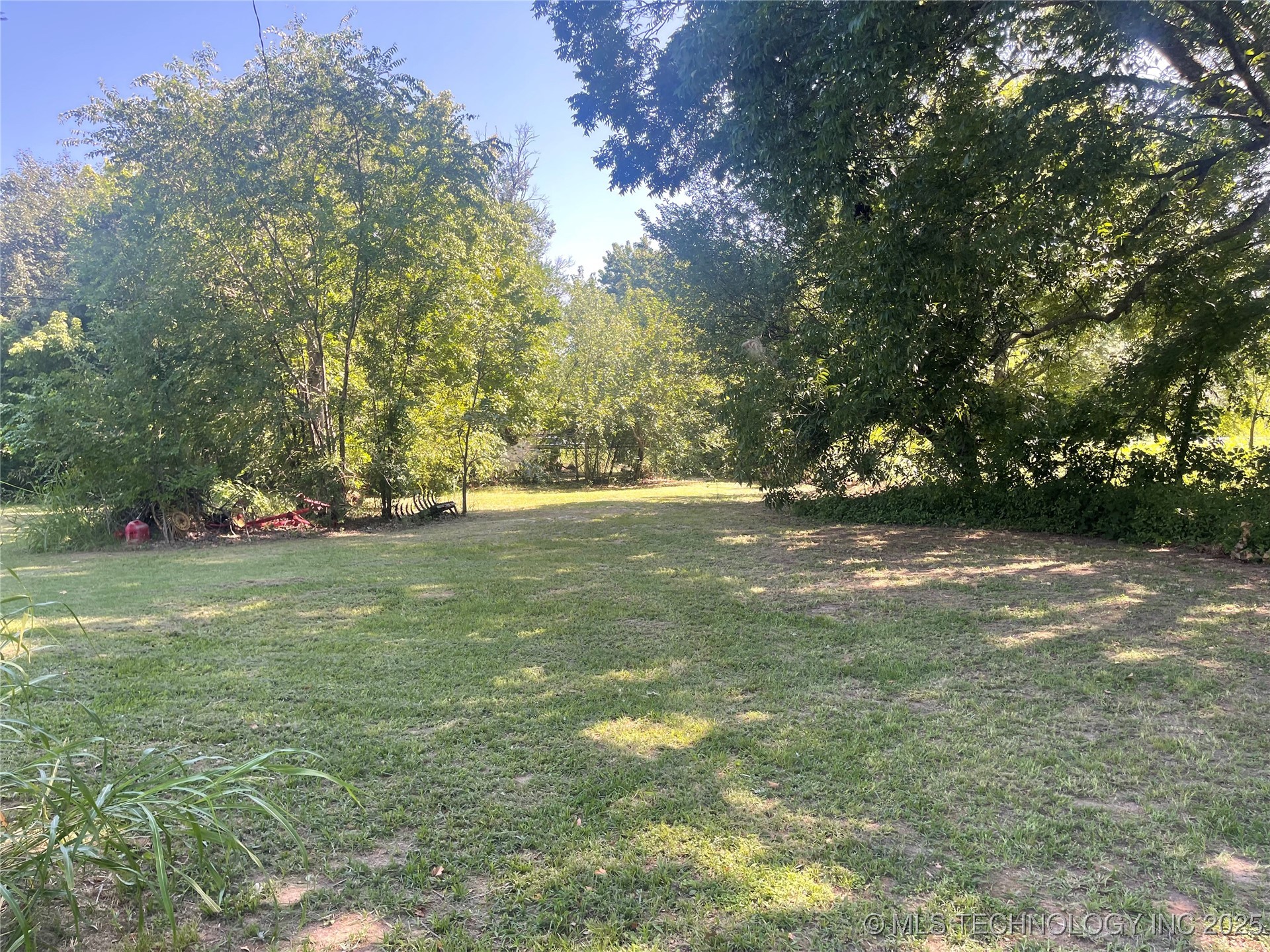 409 E State Hwy 1 Property Photo 2