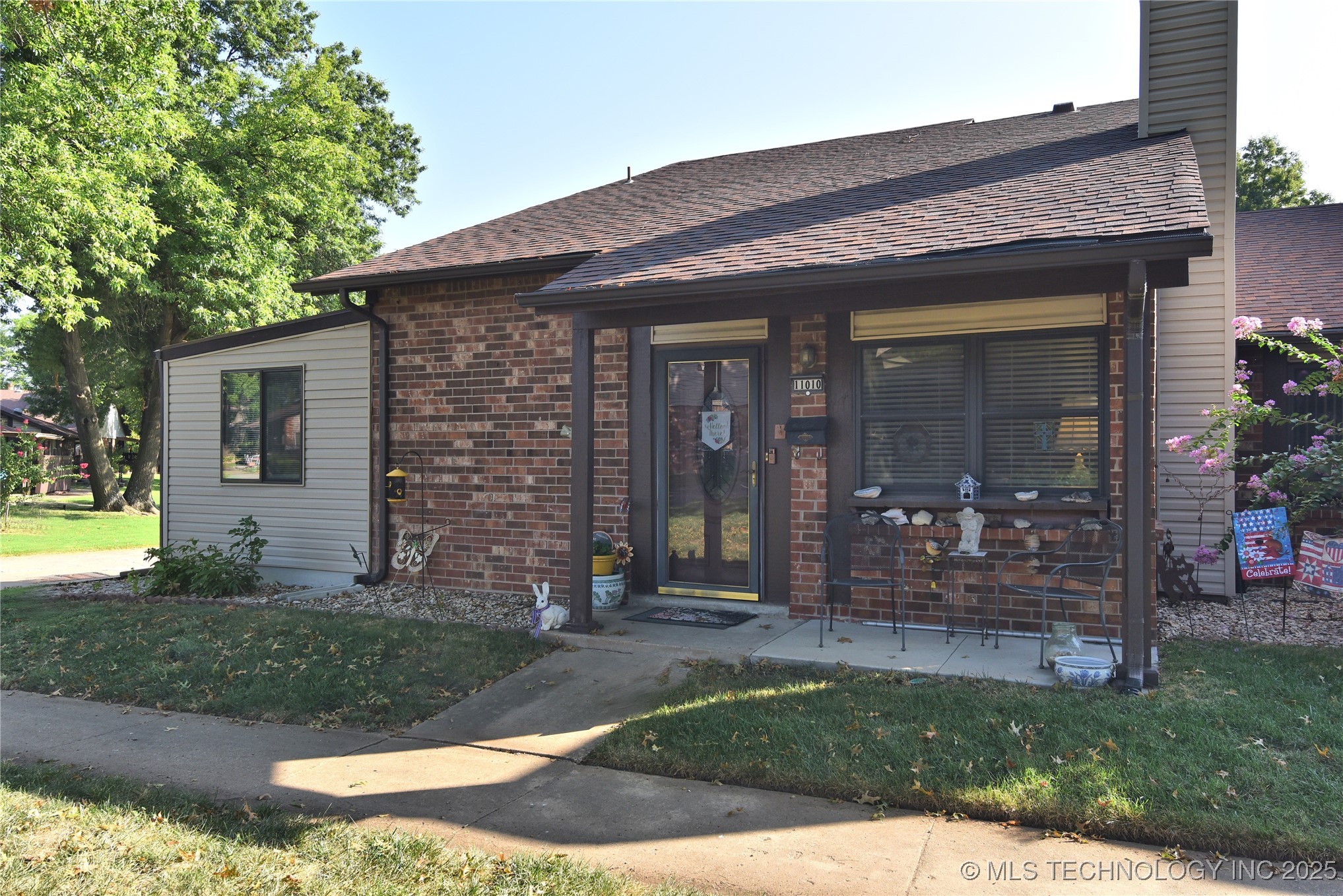 11010 E 13th Street 48 Property Photo 2