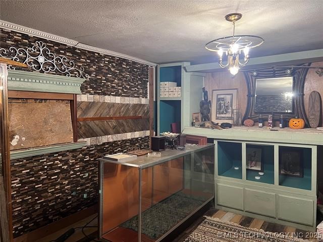 518 W 1st Street Property Photo 10