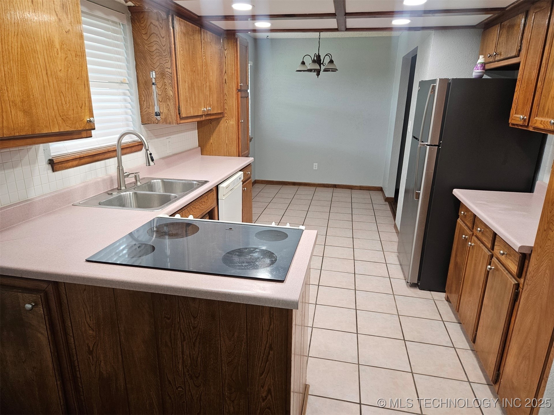 1924 9th Nw Property Photo 4