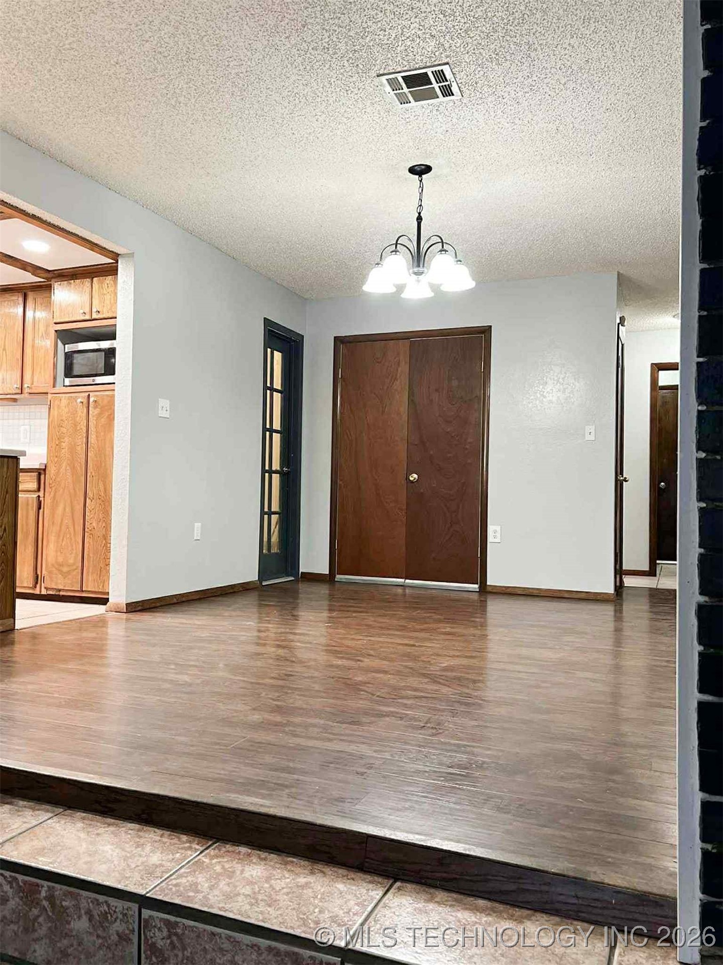 1924 9th Nw Property Photo 6