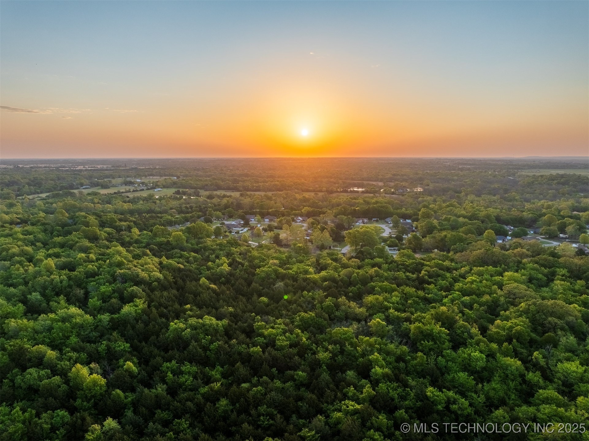 5 Timbercrest Avenue Property Photo 3