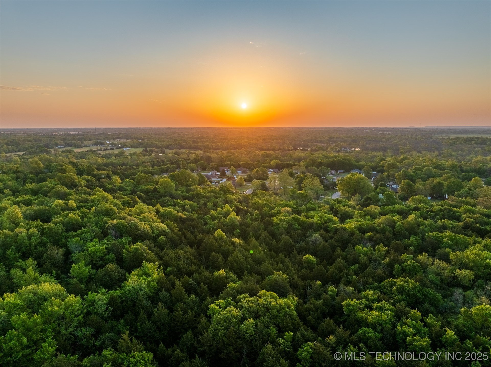 5 Timbercrest Avenue Property Photo 4