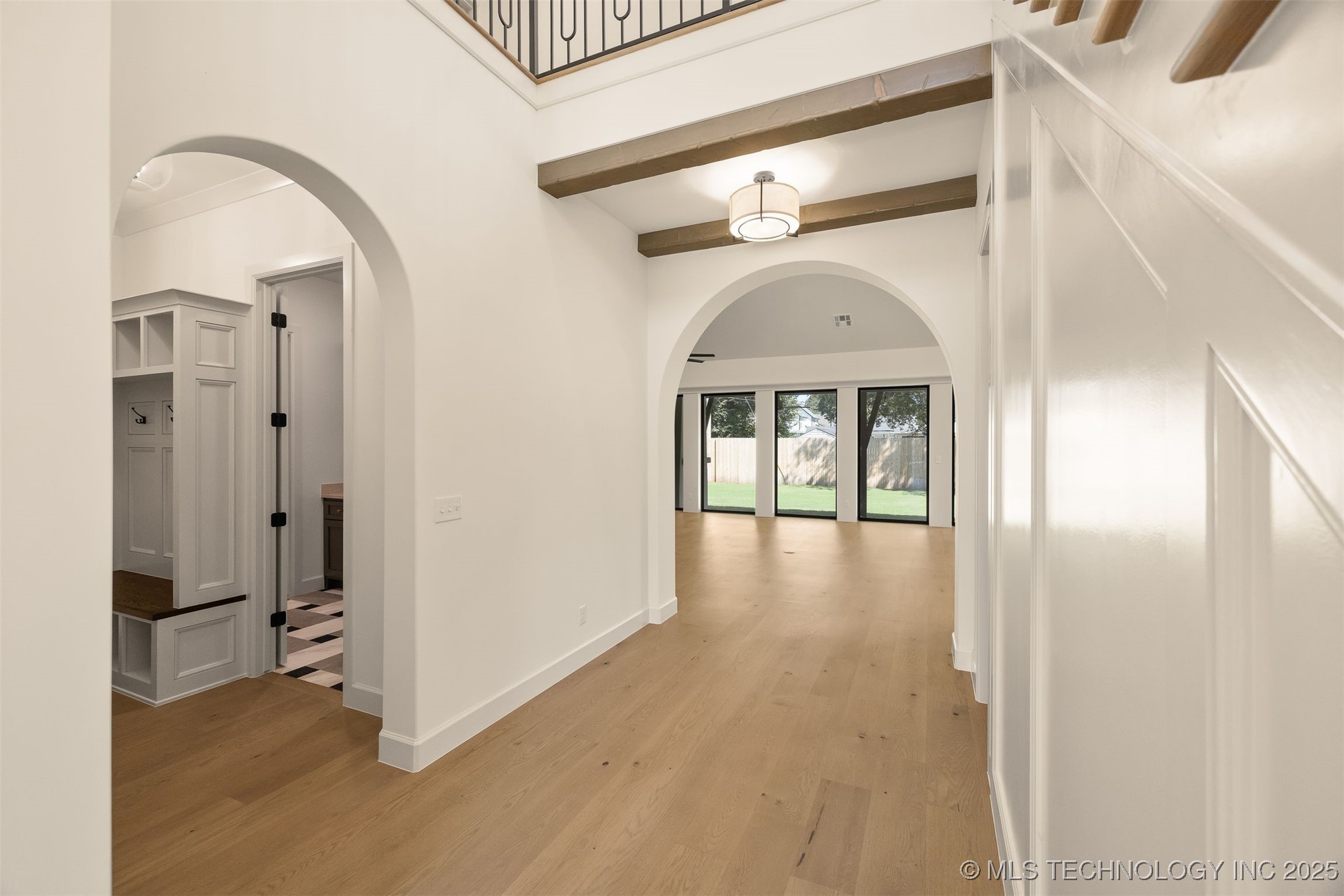 1009 E 38th Street Property Photo 7