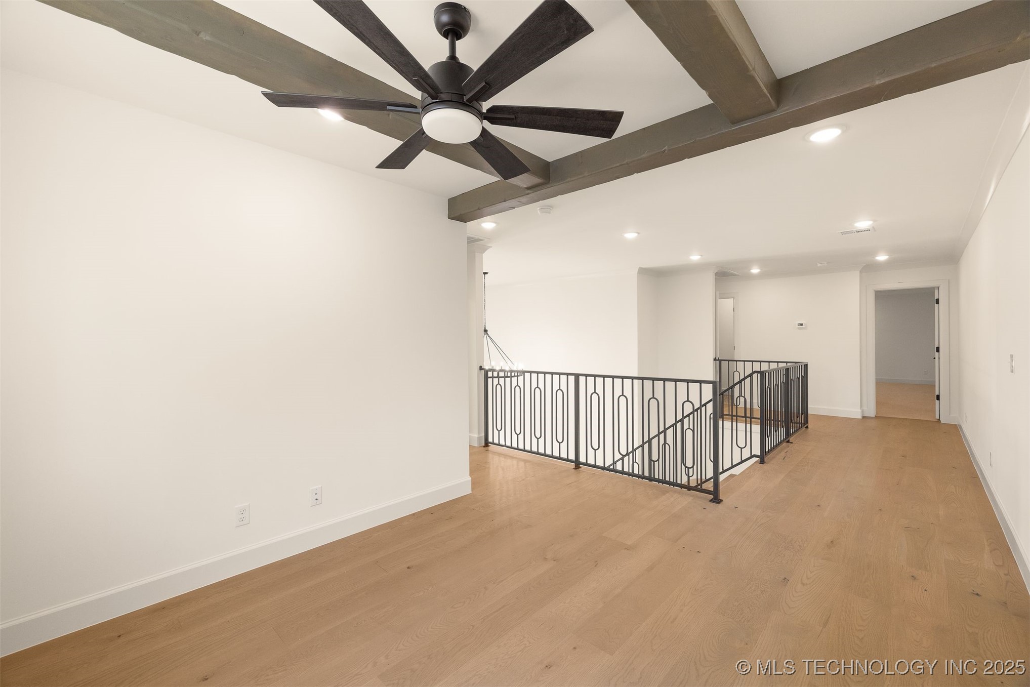 1009 E 38th Street Property Photo 46