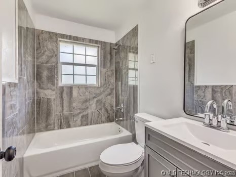 6365 N Denver Avenue Property Photo 12