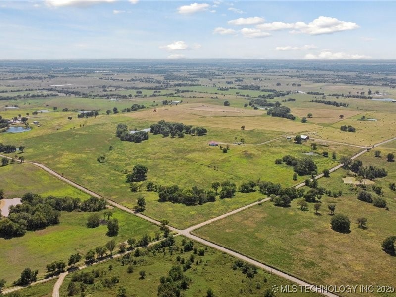 441695 E 190 Property Photo 4