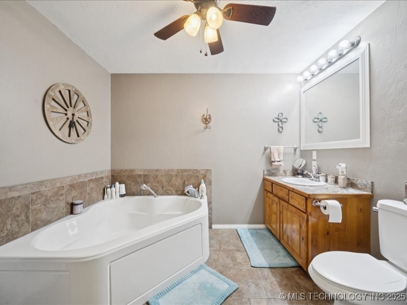 441695 E 190 Property Photo 23