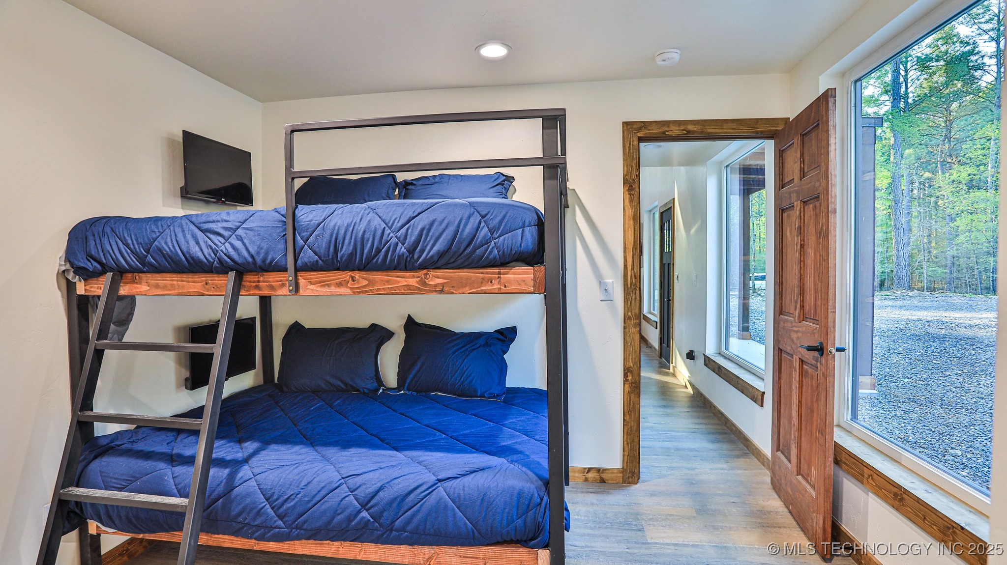 65 Prickly Pine Trail Property Photo 17