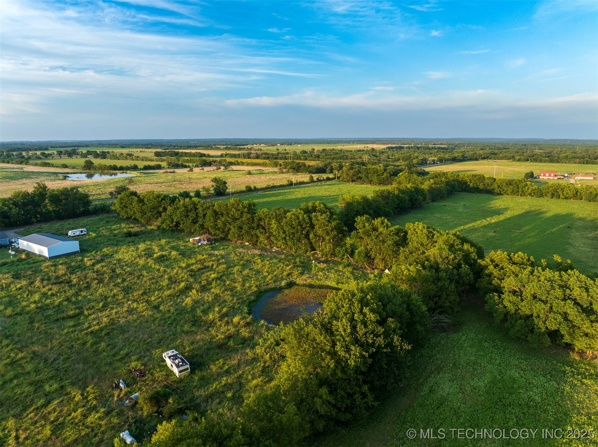 2 E 700 Road Property Photo 43