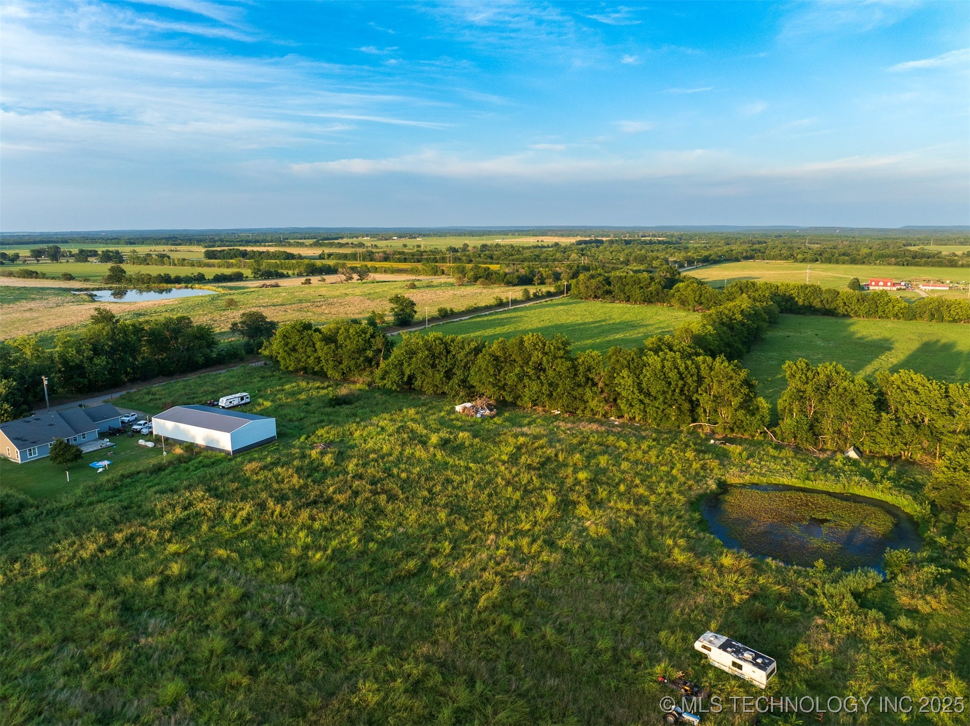 2 E 700 Road Property Photo 45