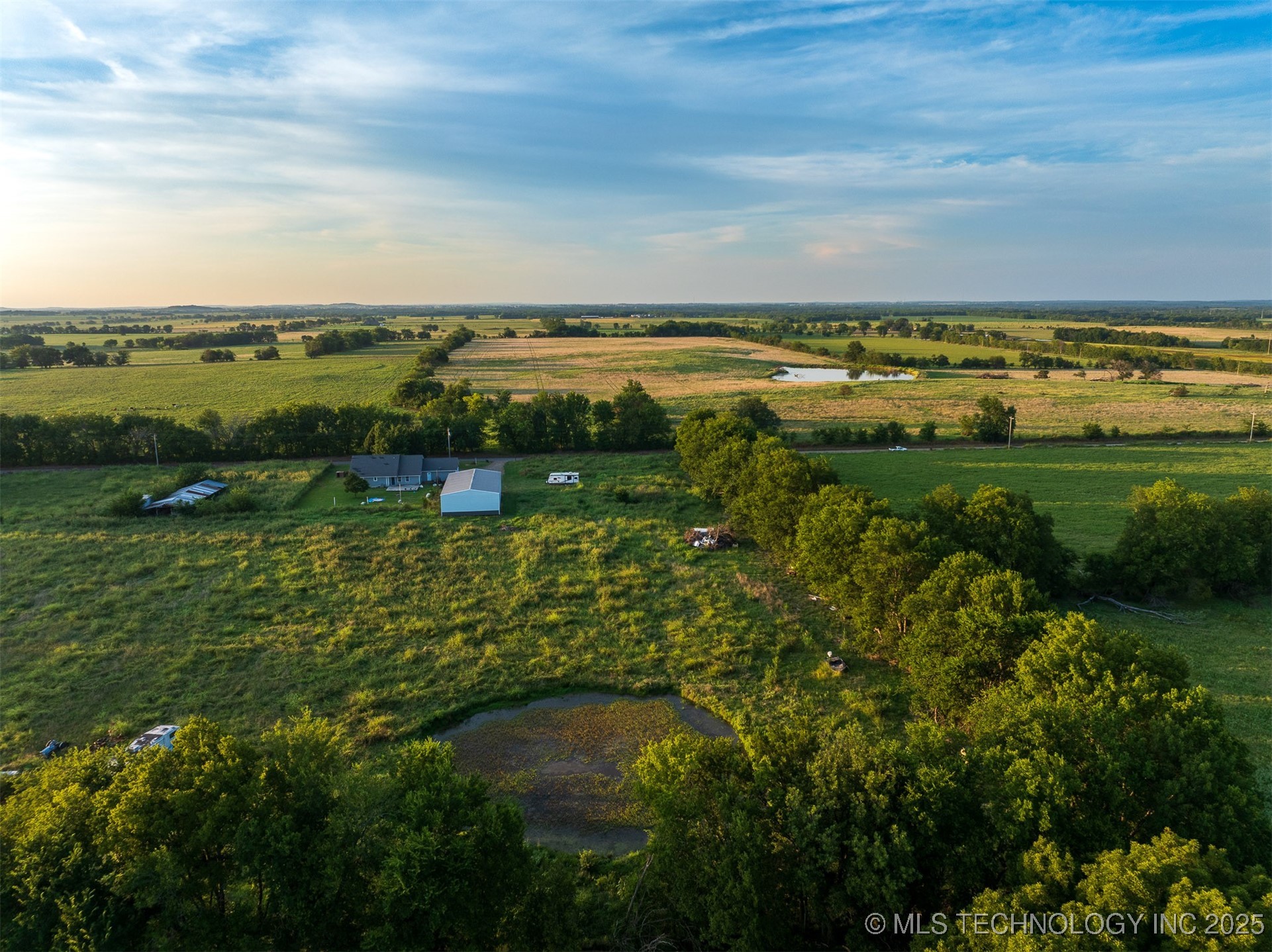 2 E 700 Road Property Photo 46