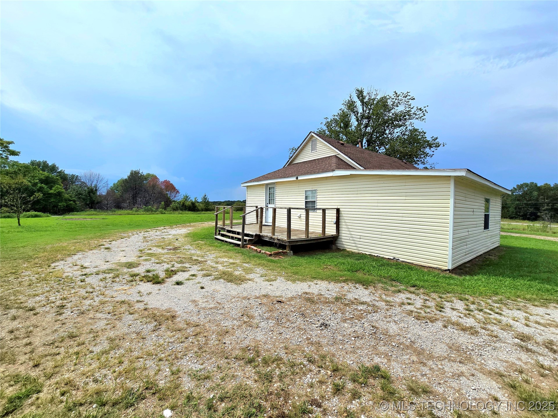 1520 S Peninsula Drive W Property Photo 5