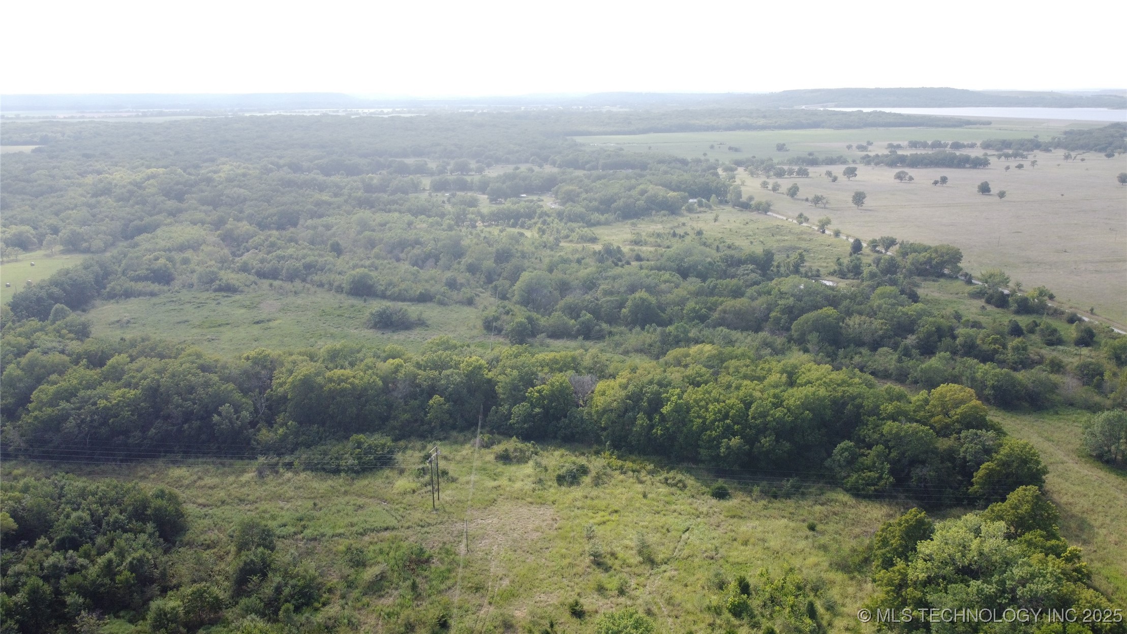 0000 W 1000 Road Property Photo 3