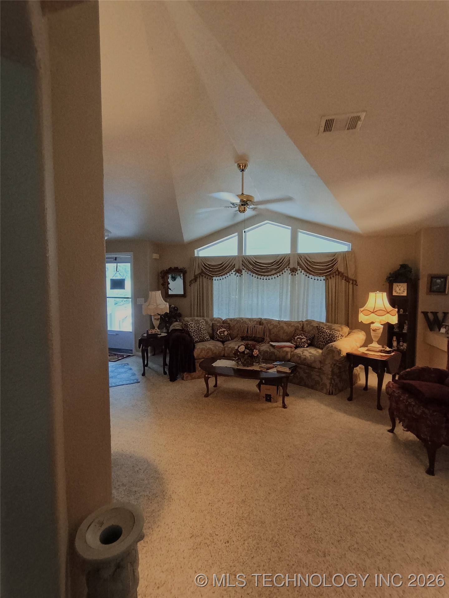 400 Dogwood Street Property Photo 8