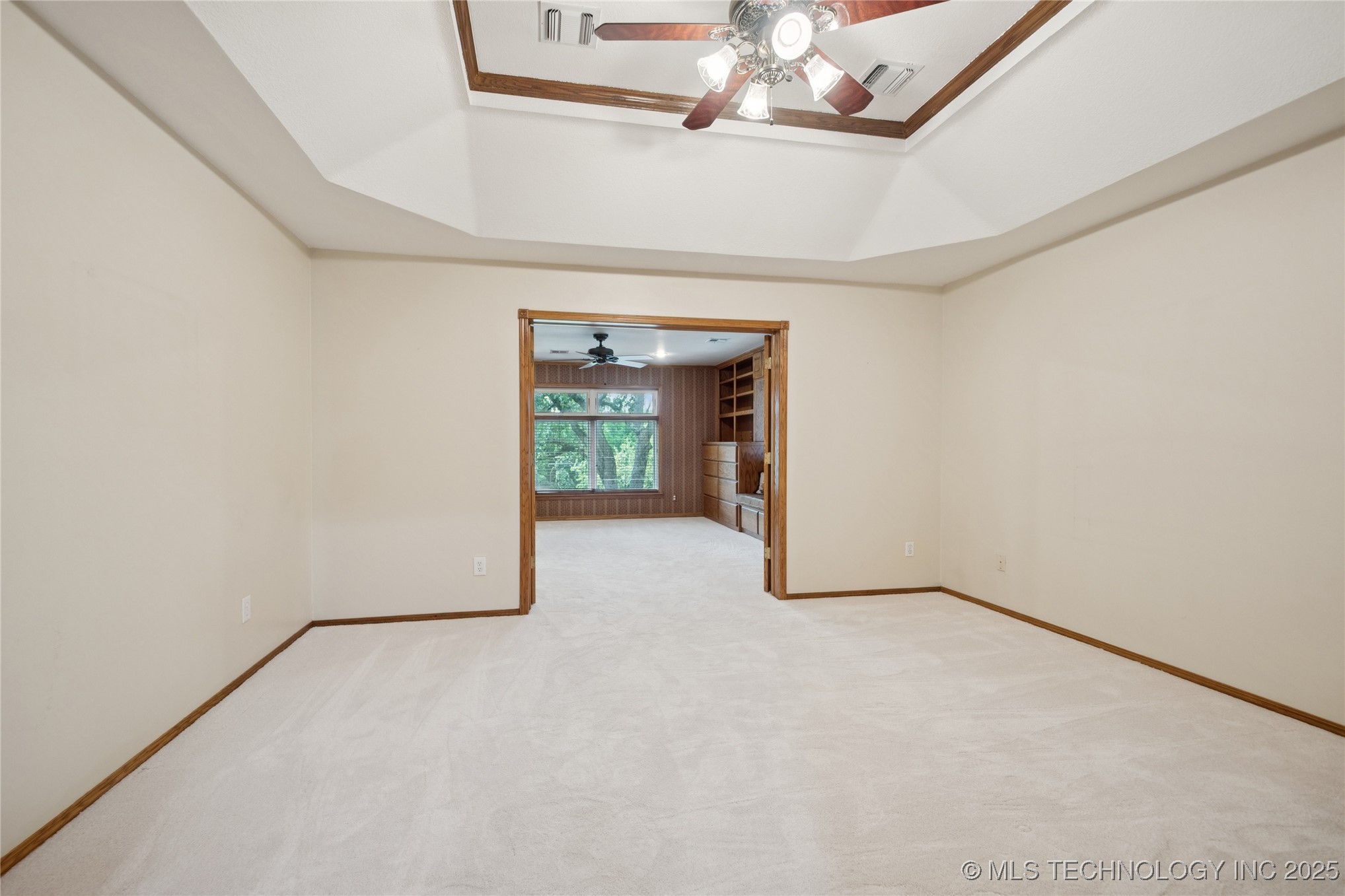 1424 Timber Lane Property Photo 16