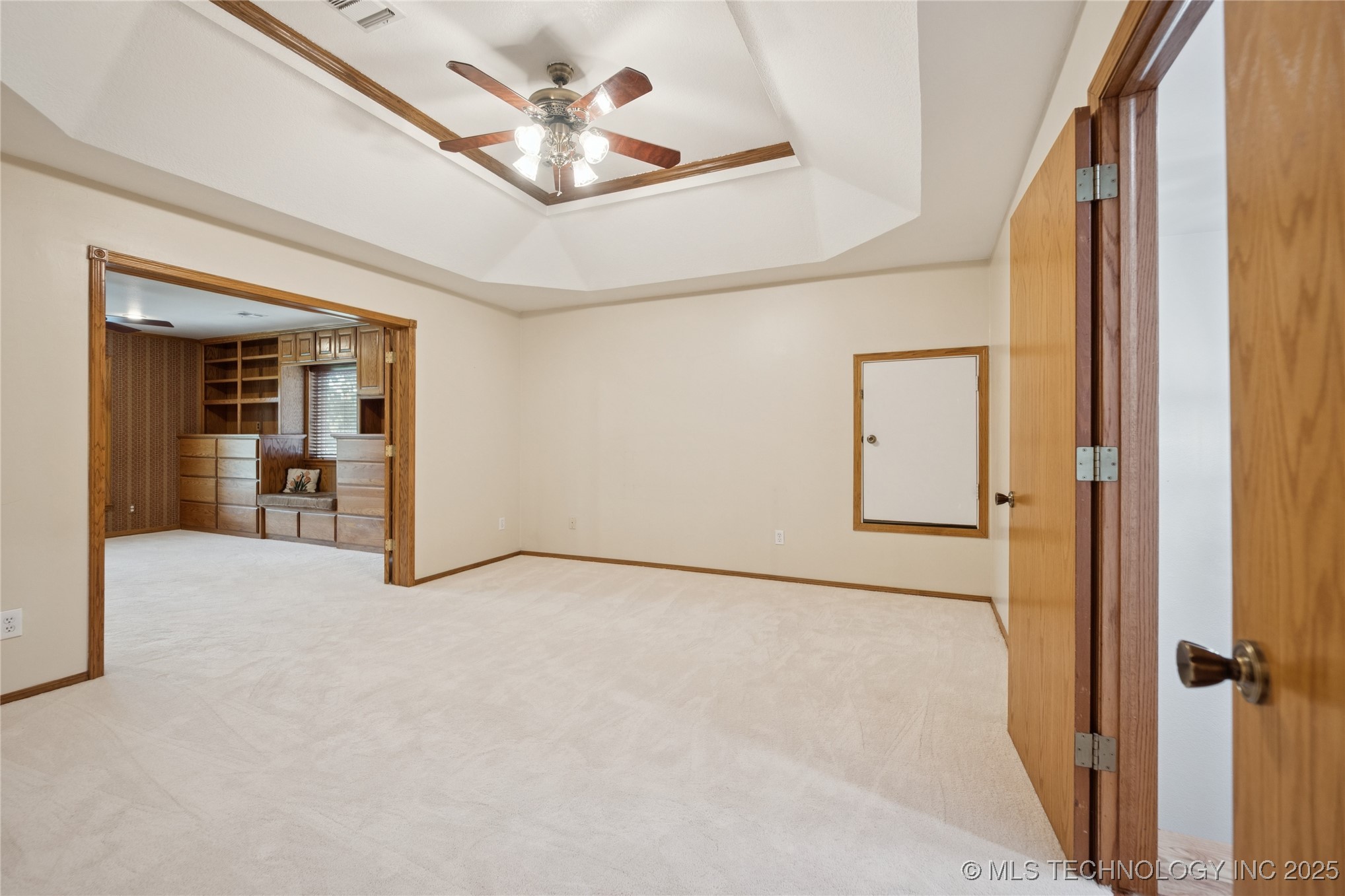 1424 Timber Lane Property Photo 17