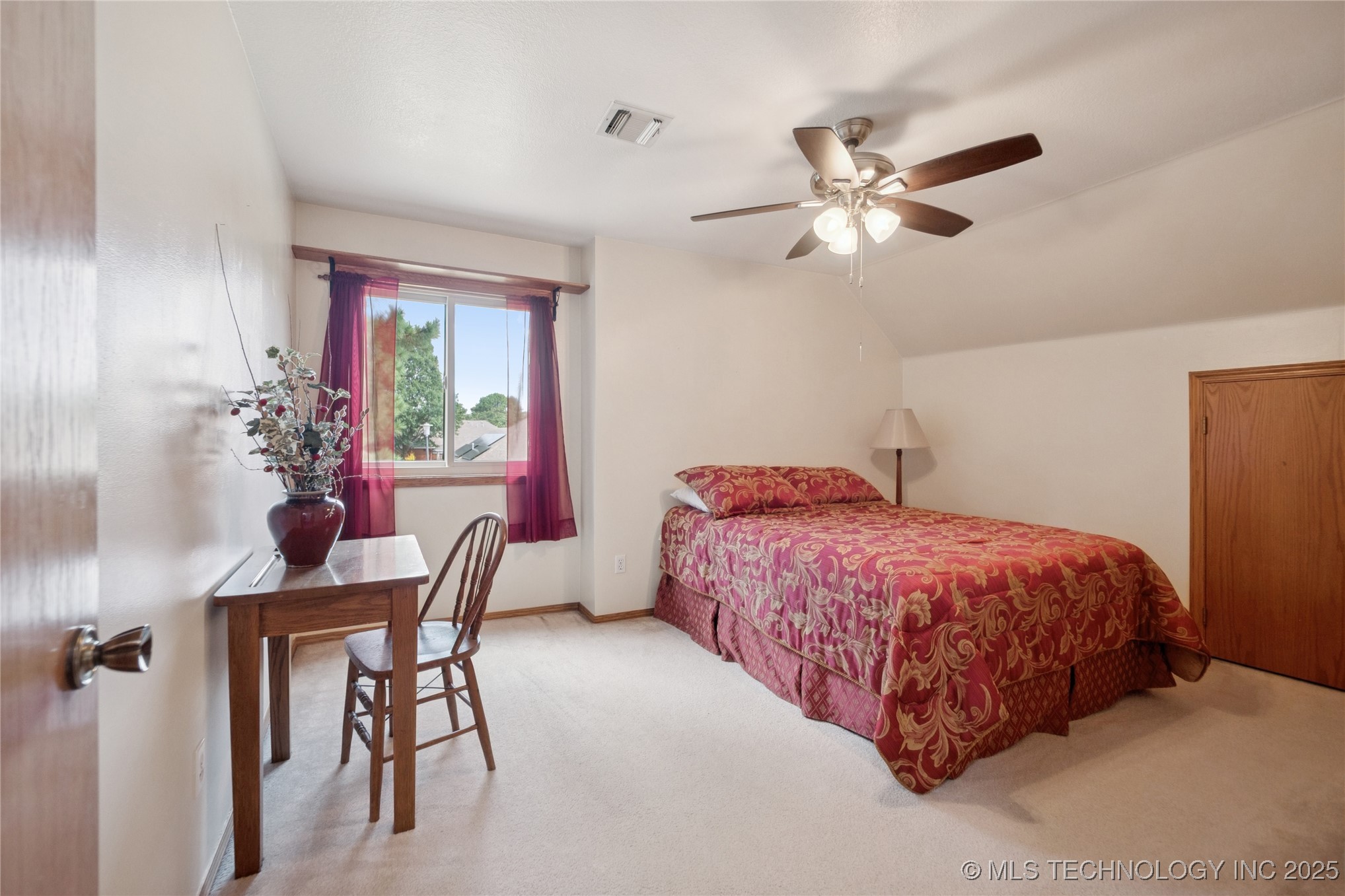 1424 Timber Lane Property Photo 27