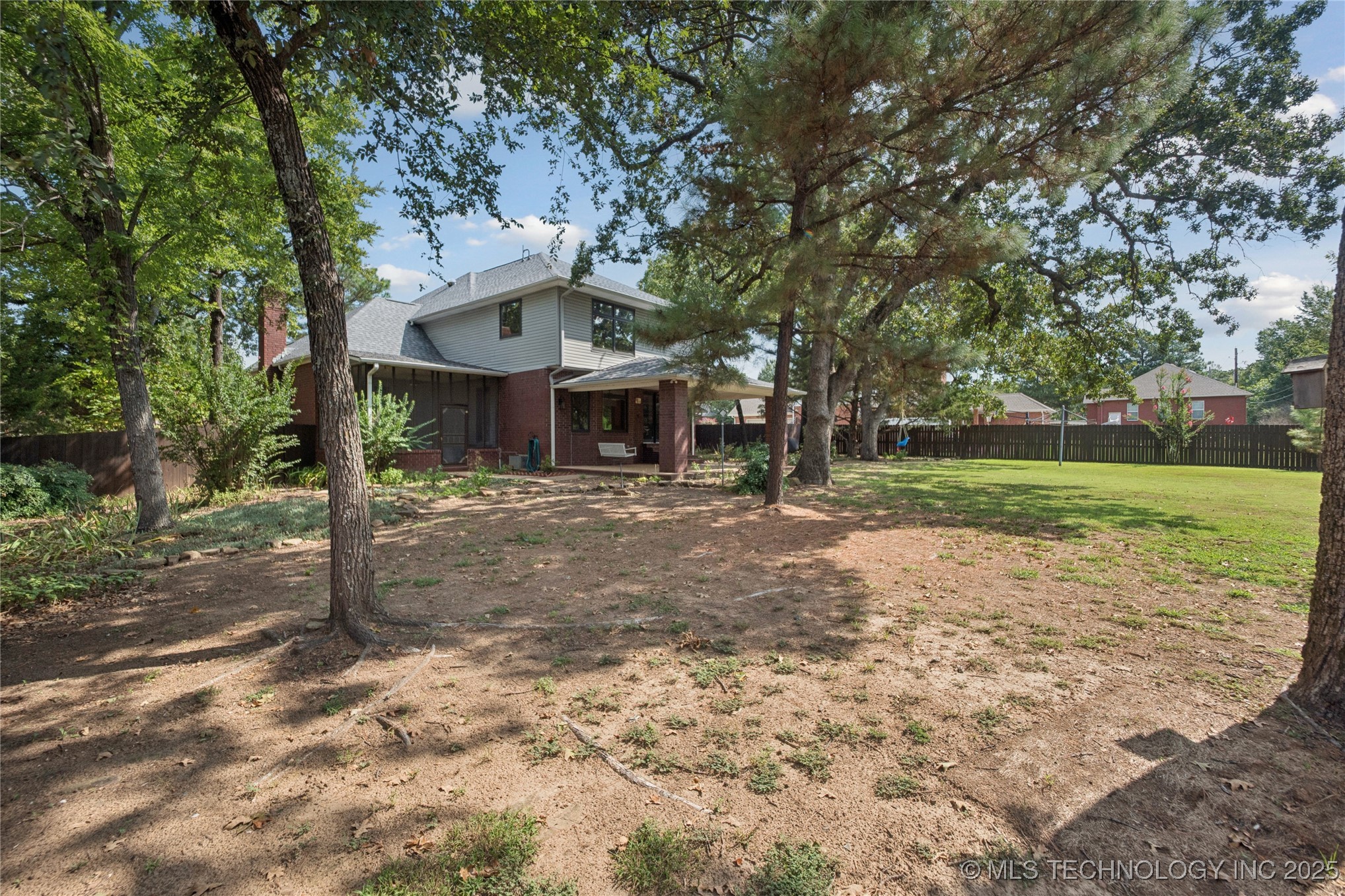 1424 Timber Lane Property Photo 35