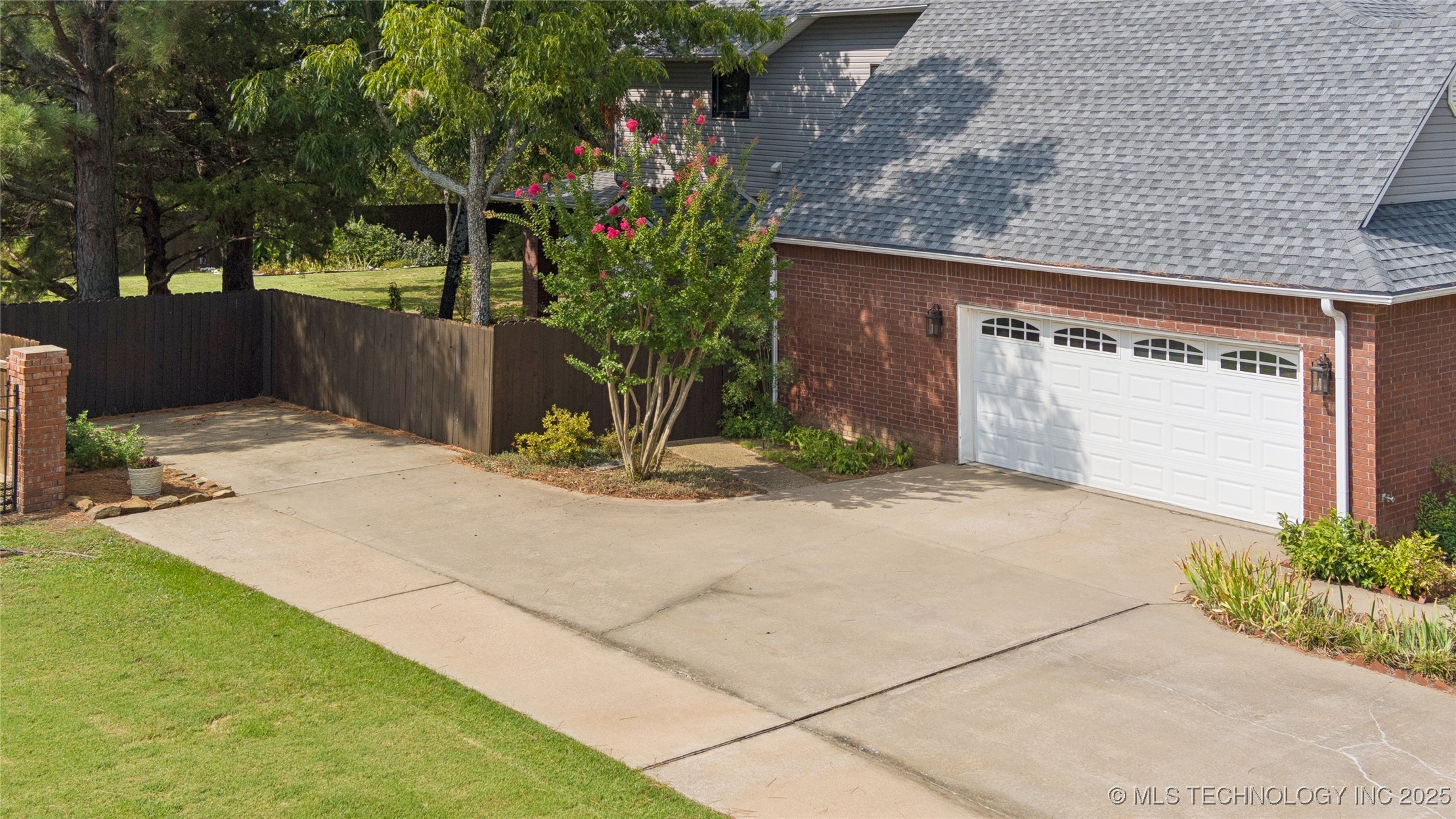 1424 Timber Lane Property Photo 37