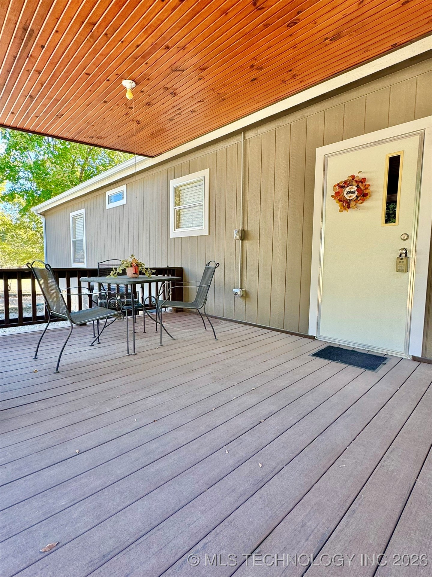 429868 E 1158 Road Property Photo 4