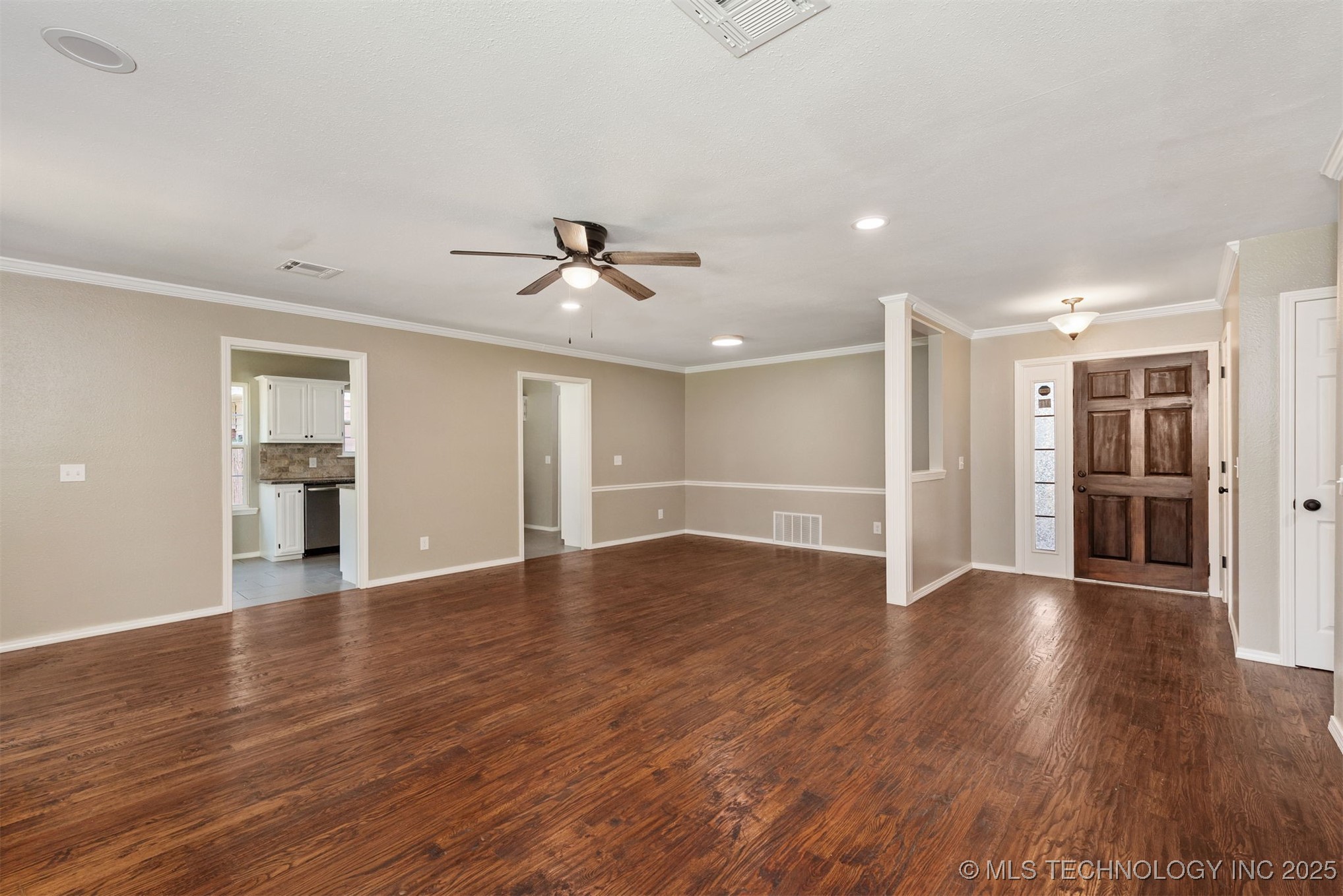 1808 W Inglewood Street W Property Photo 6