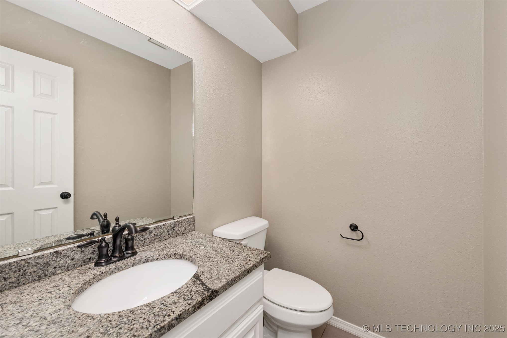 1808 W Inglewood Street W Property Photo 13
