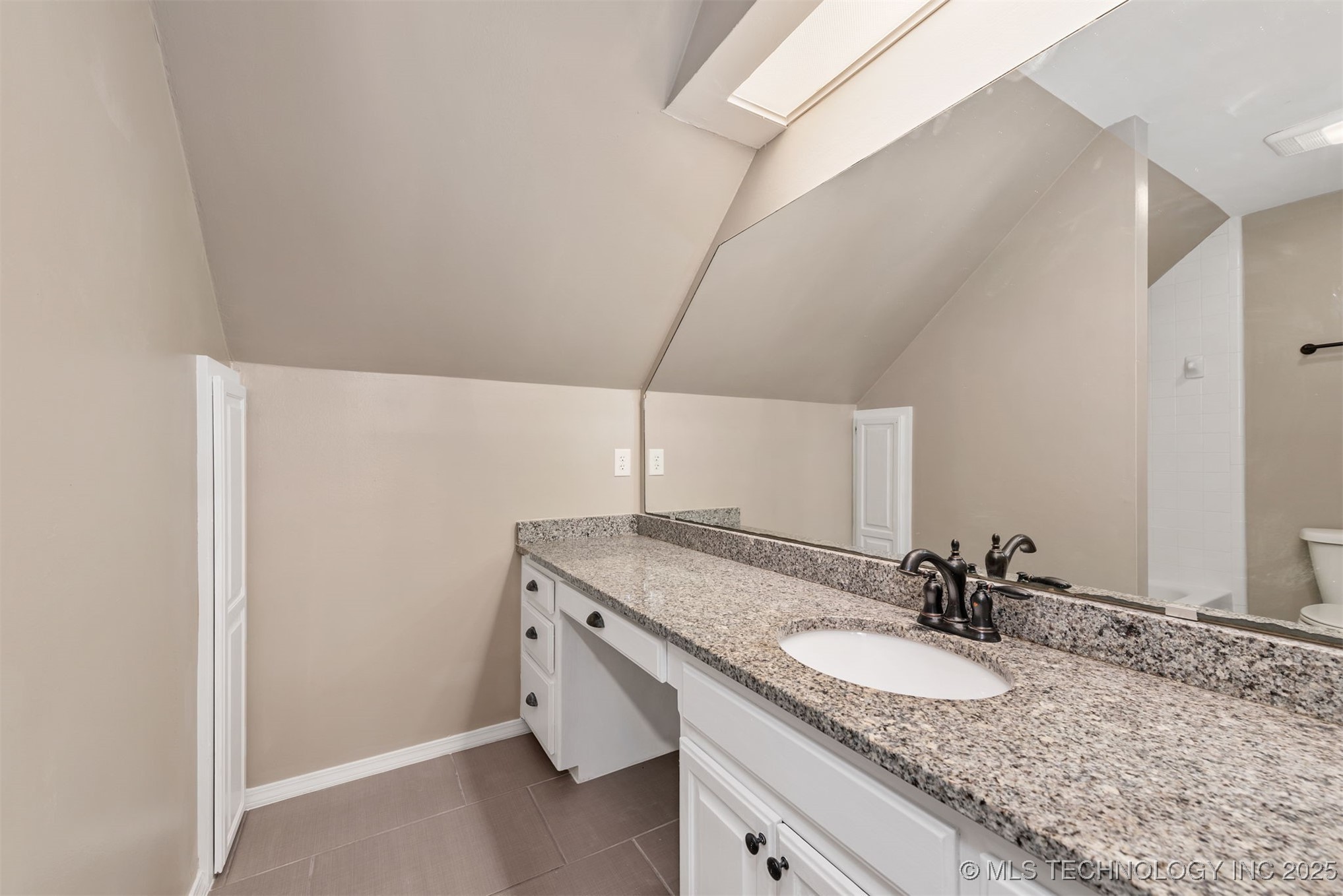 1808 W Inglewood Street W Property Photo 24