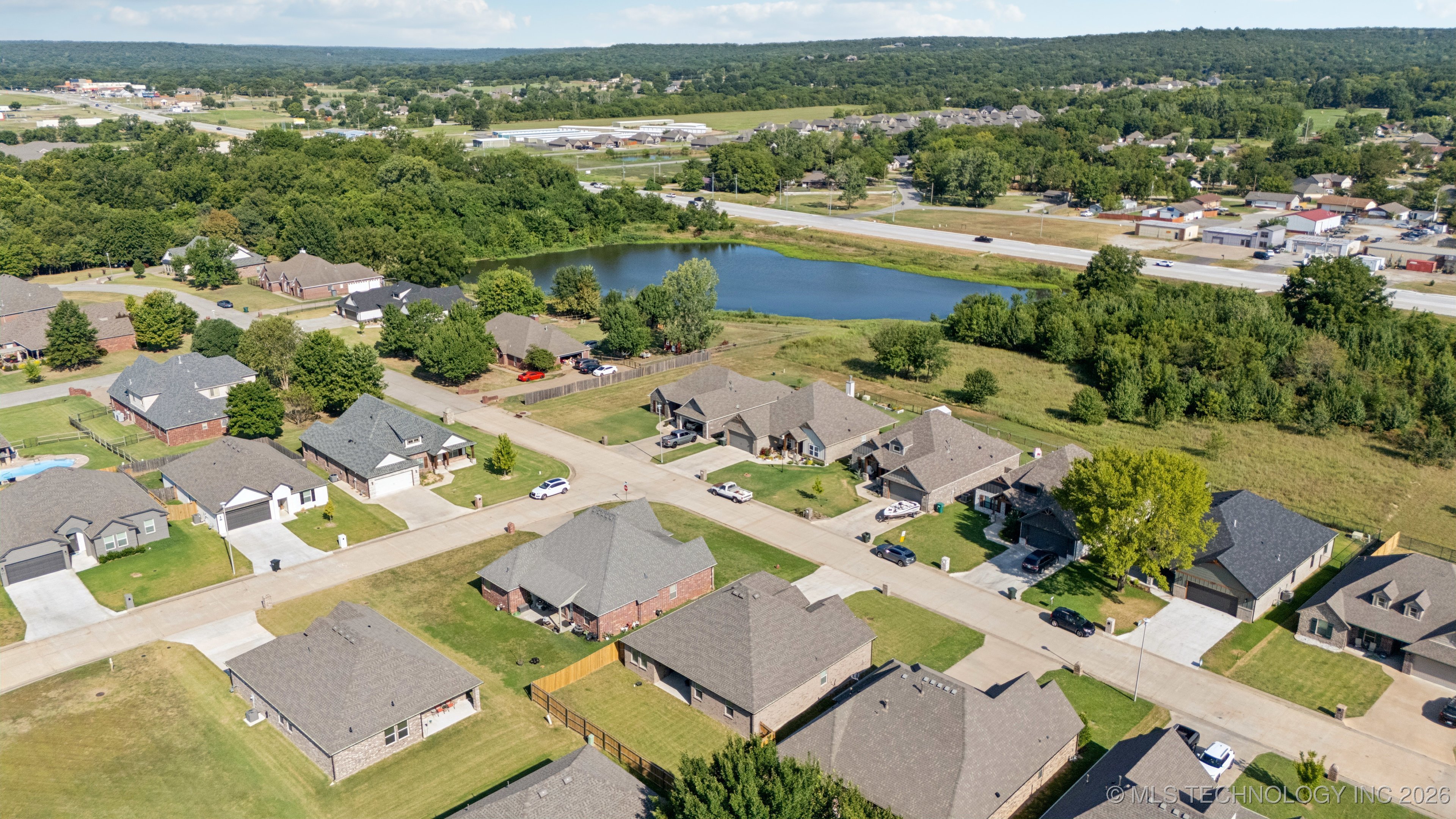 4236 W 4th Street Property Photo 35