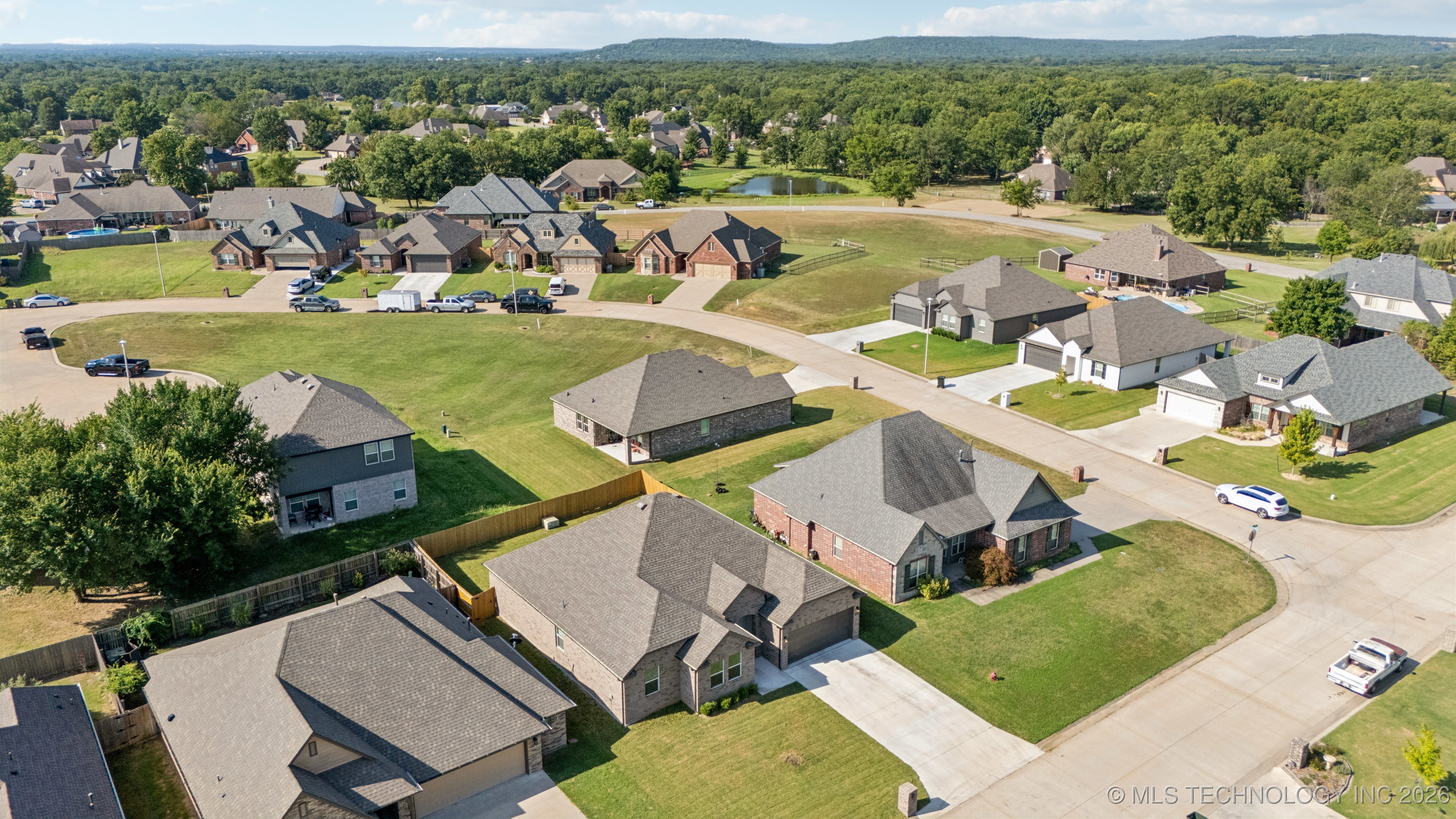 4236 W 4th Street Property Photo 38