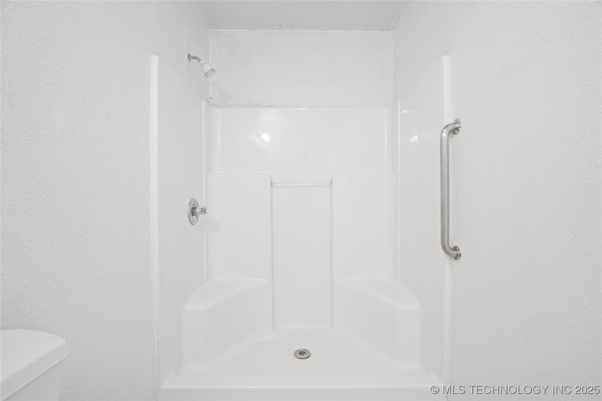 6360 N 250 Road Property Photo 20