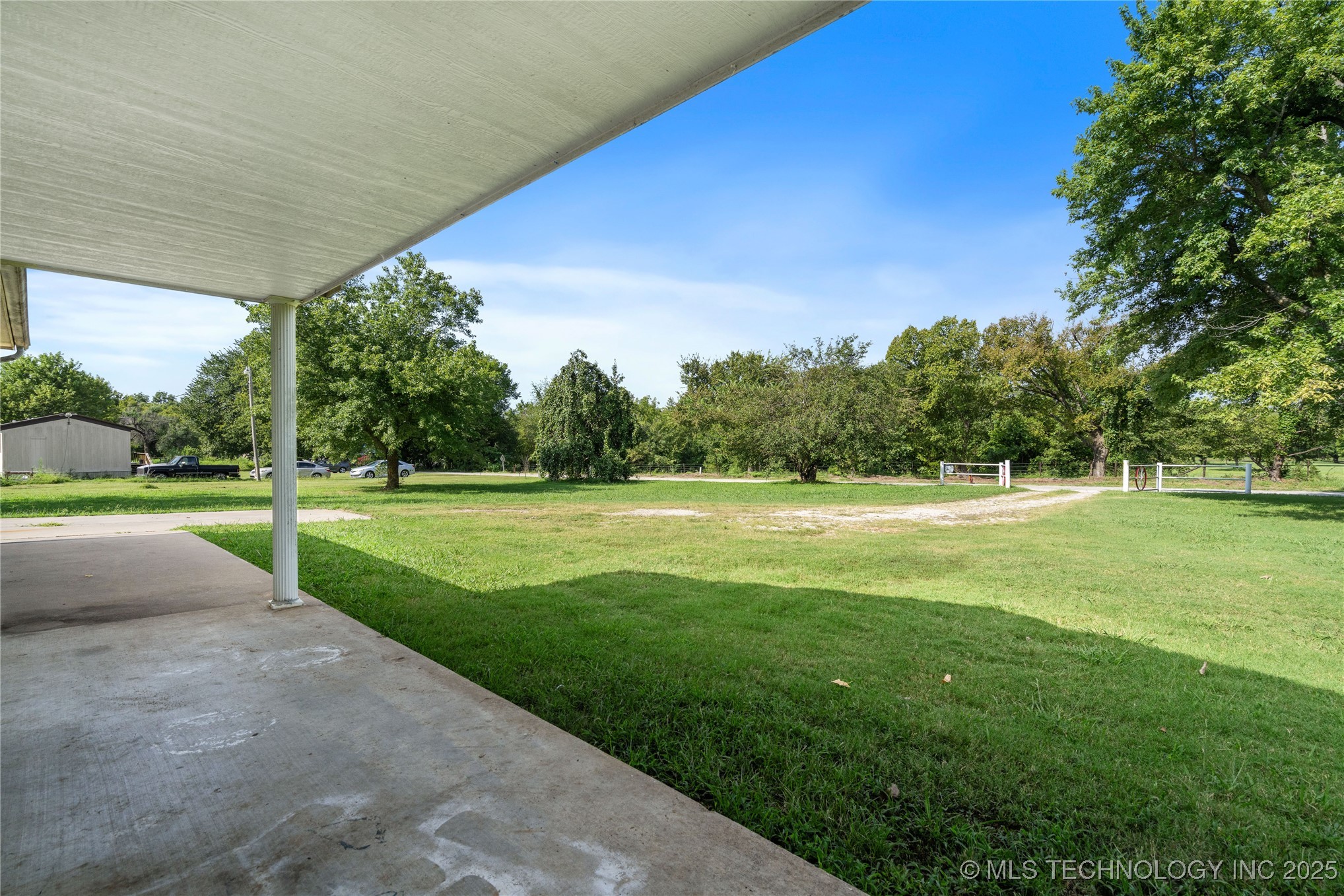 6360 N 250 Road Property Photo 22