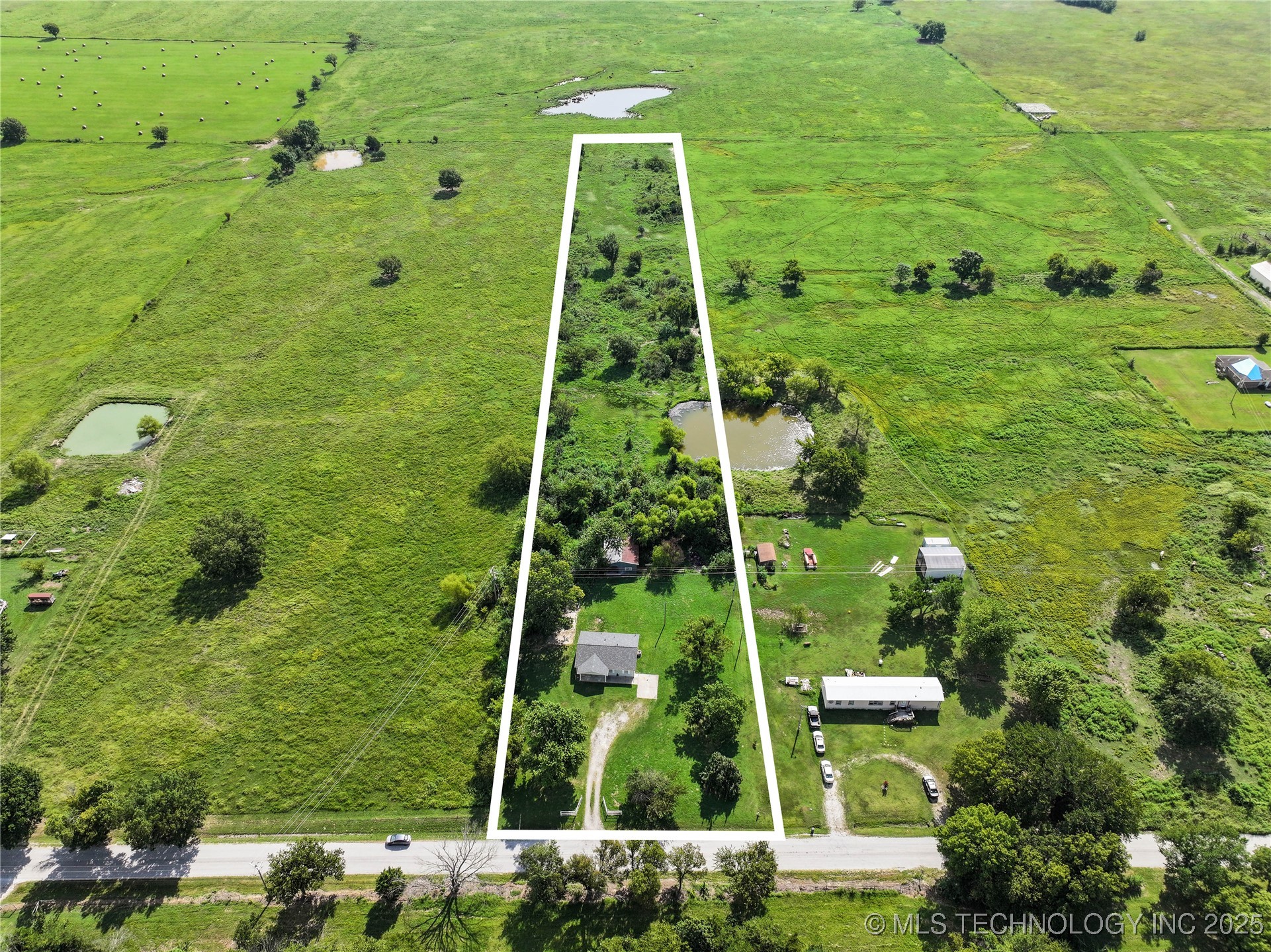 6360 N 250 Road Property Photo 29